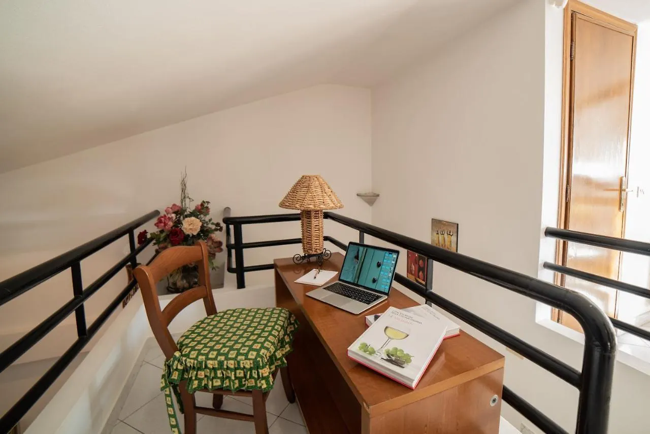 Eucalipto, Splendido Con Terrazza Panoramica Sulla Campagna Versiliese Apartment Massarosa 0*,  Italy